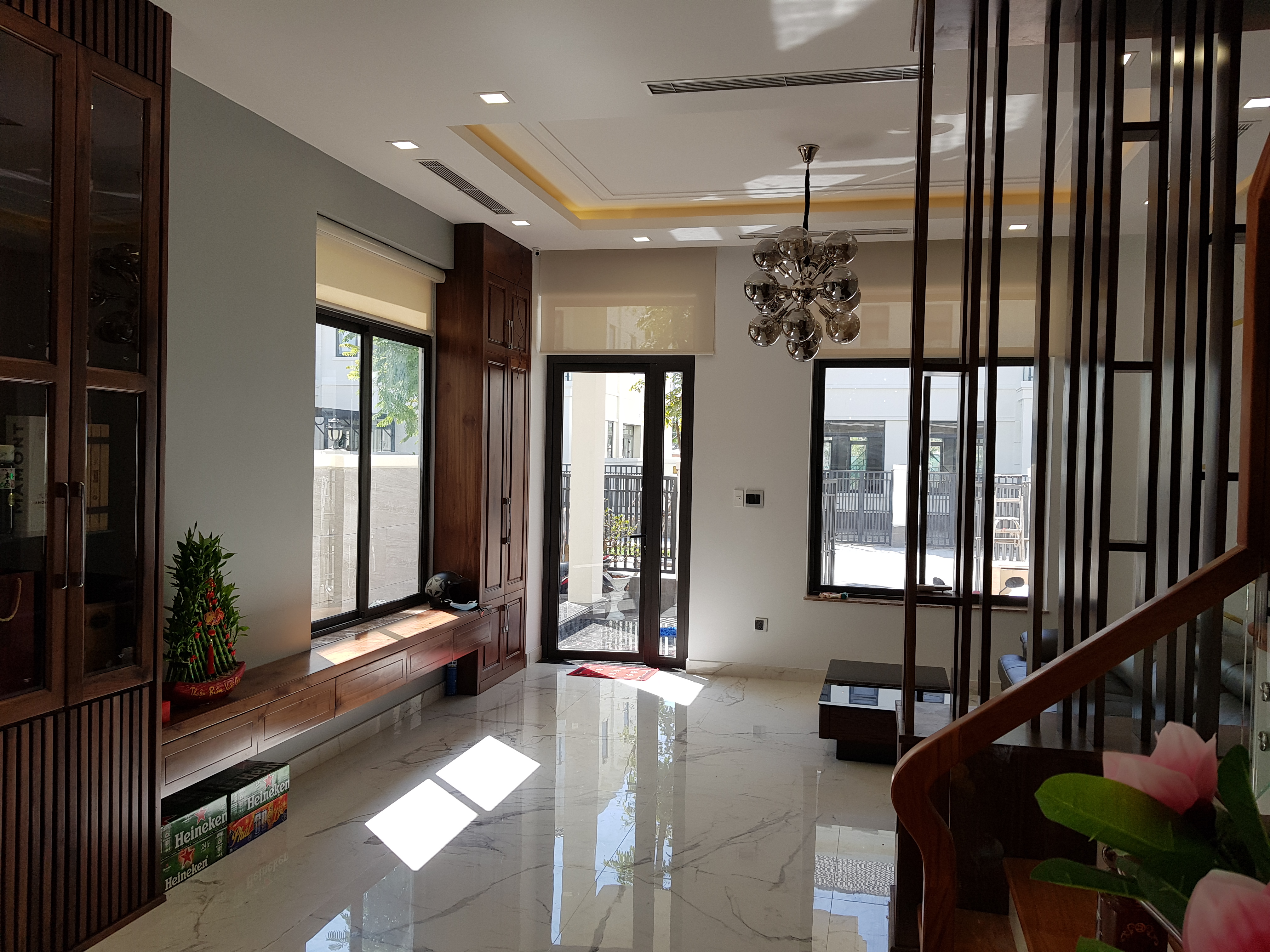 Mr. Vinh - 137 - Lakeview City - Quận 2