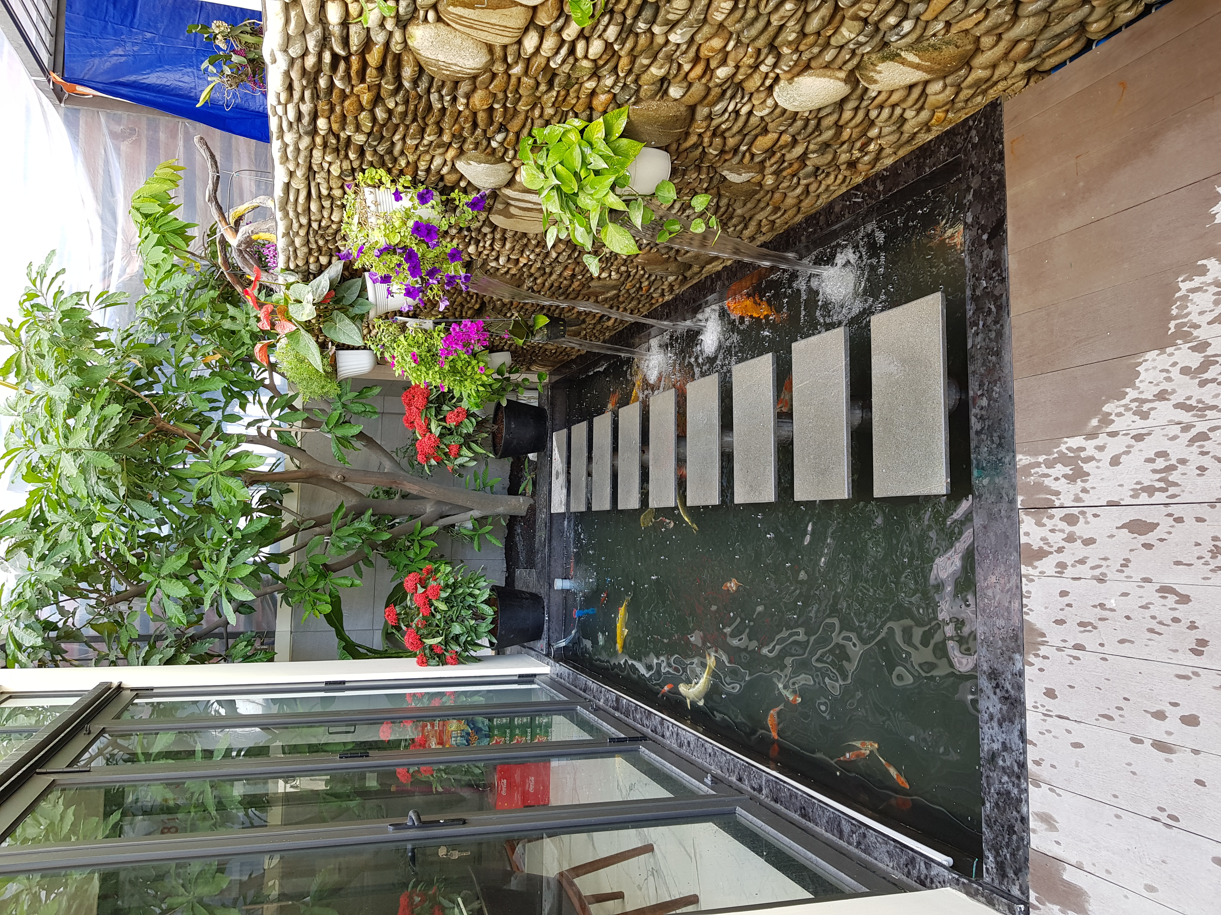 Mr. Vinh - 137 - Lakeview City - Quận 2