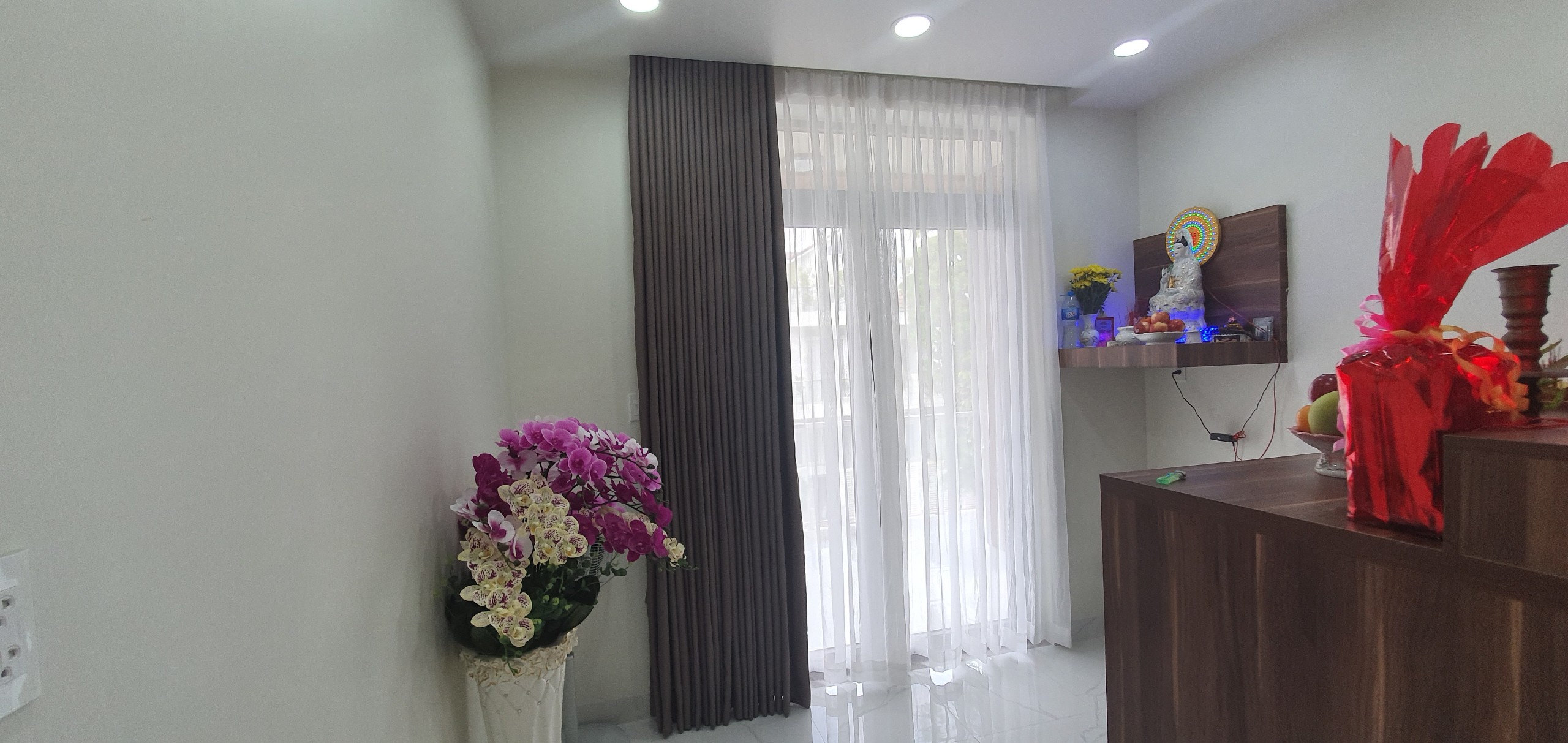 Chị Trang - Nhà Bè