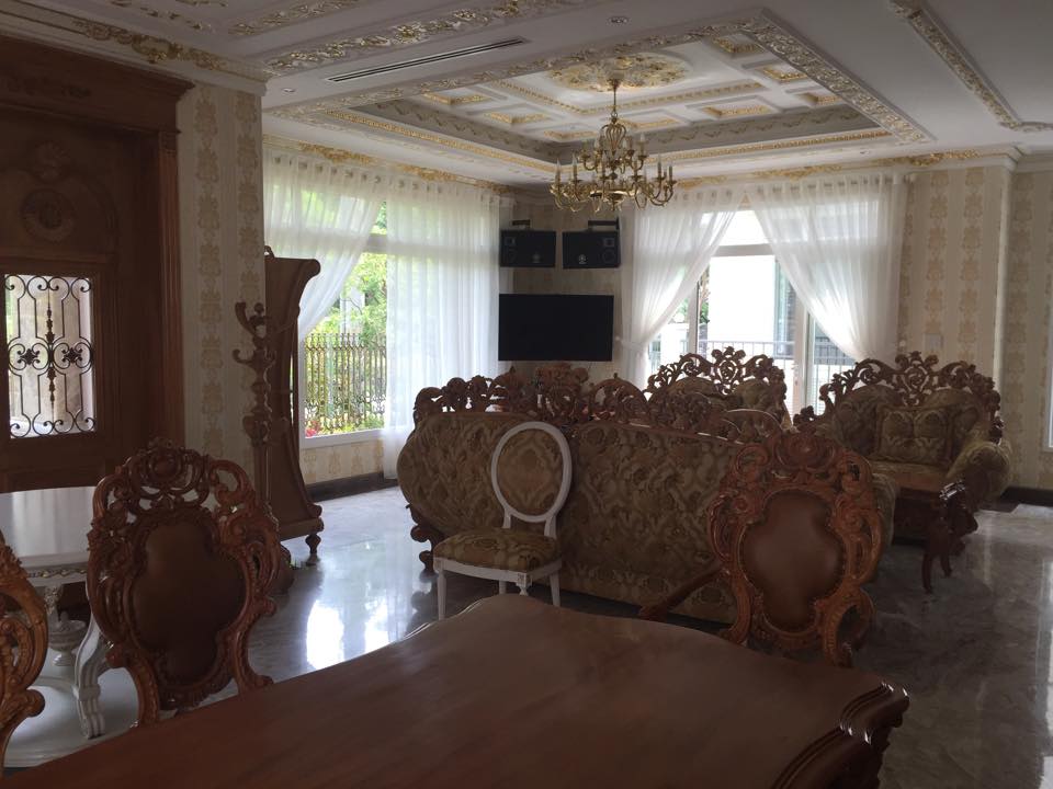 BIỆT THỰ CHỊ LINH ĐỒNG NAI  (  Sử Dụng Chất Liệu VẢI CHÂU ÂU )