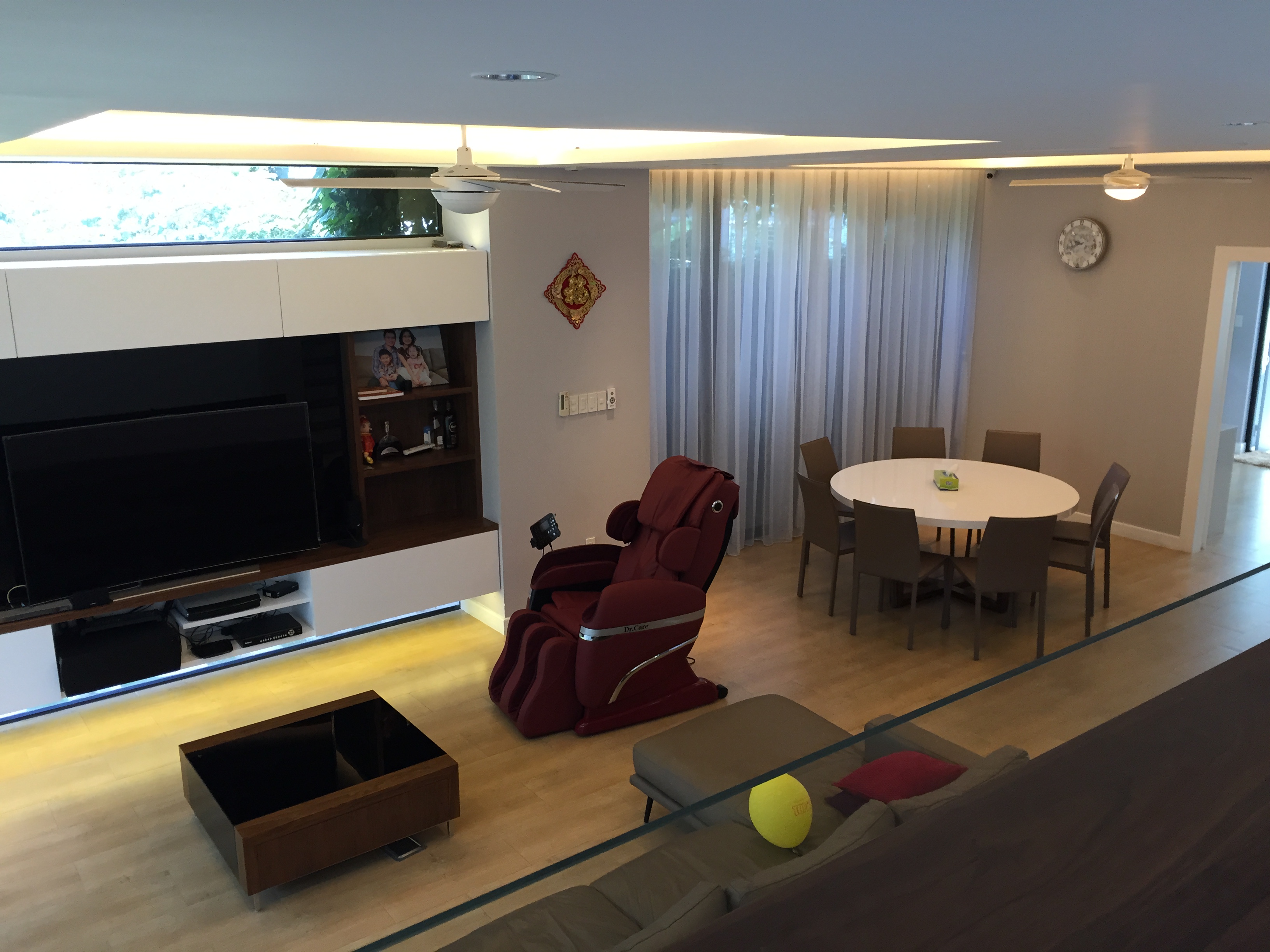 VILLA CHỊ HUỲNH Q7  (  Sử Dụng Chất Liệu VẢI CHÂU ÂU )