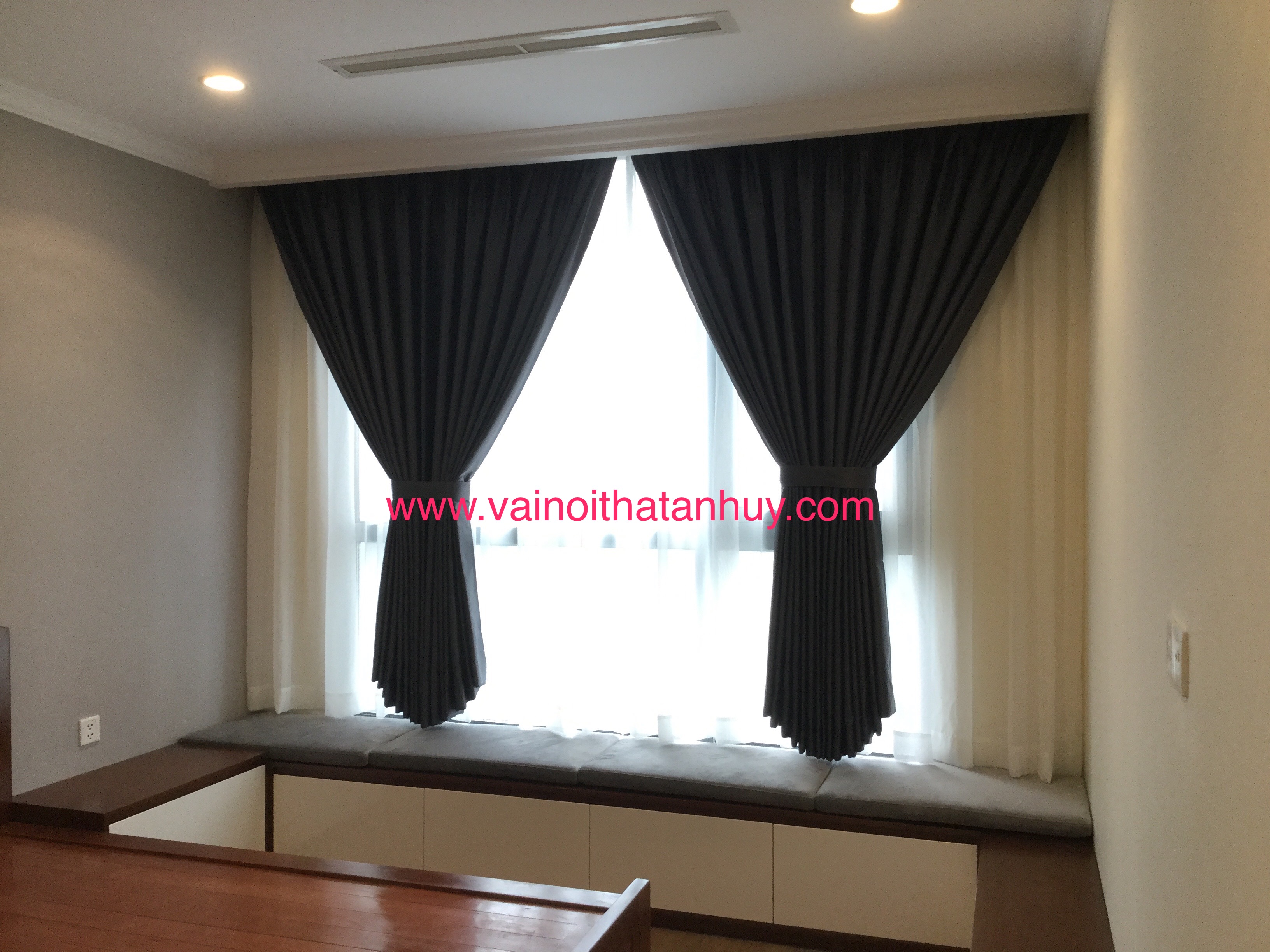 Anh Lộc - Vinhome Landmark 1