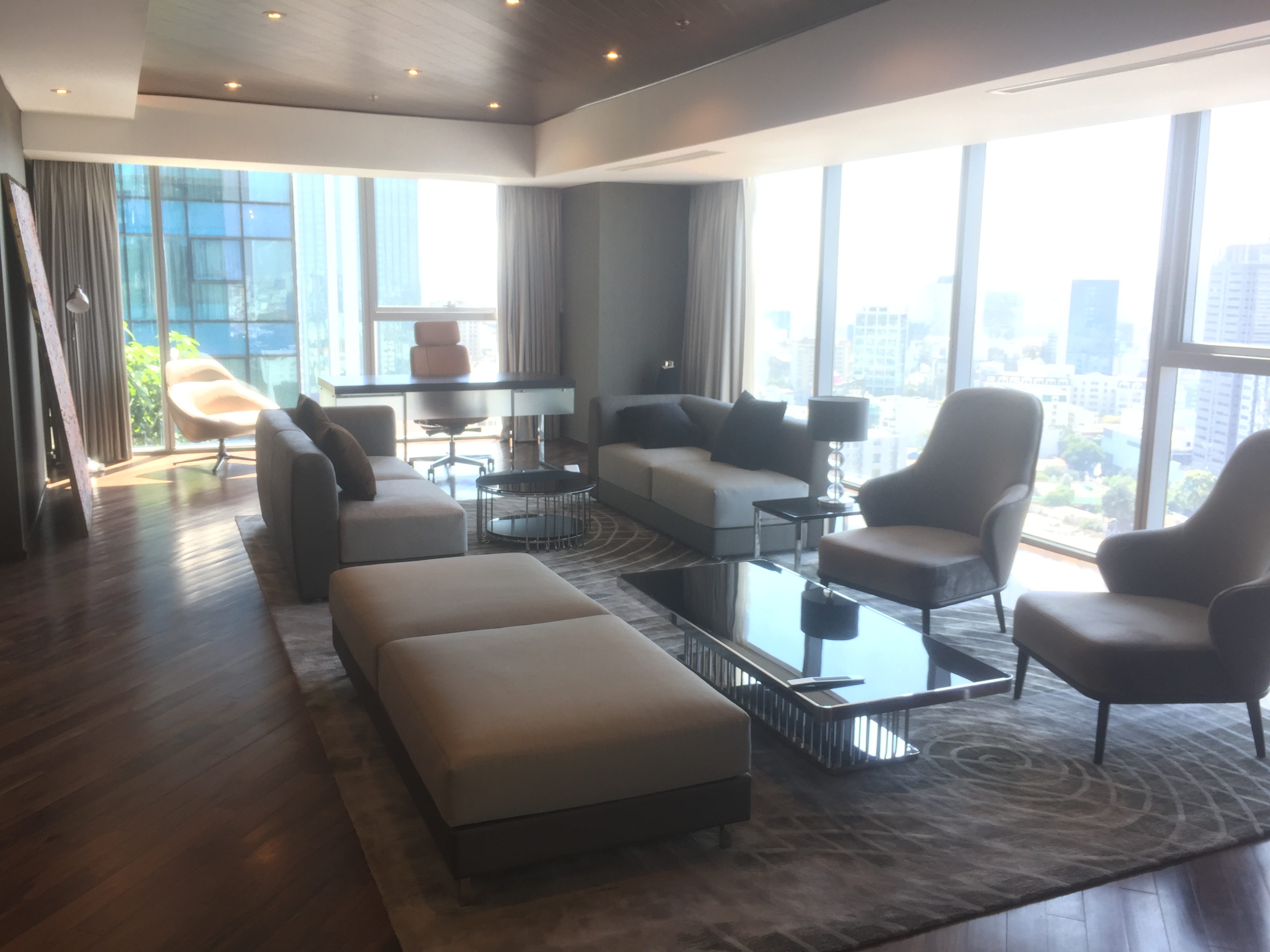 Penthouses - Vincom Đồng Khởi  (  Sử Dụng Chất Liệu VẢI HÀN QUỐC )
