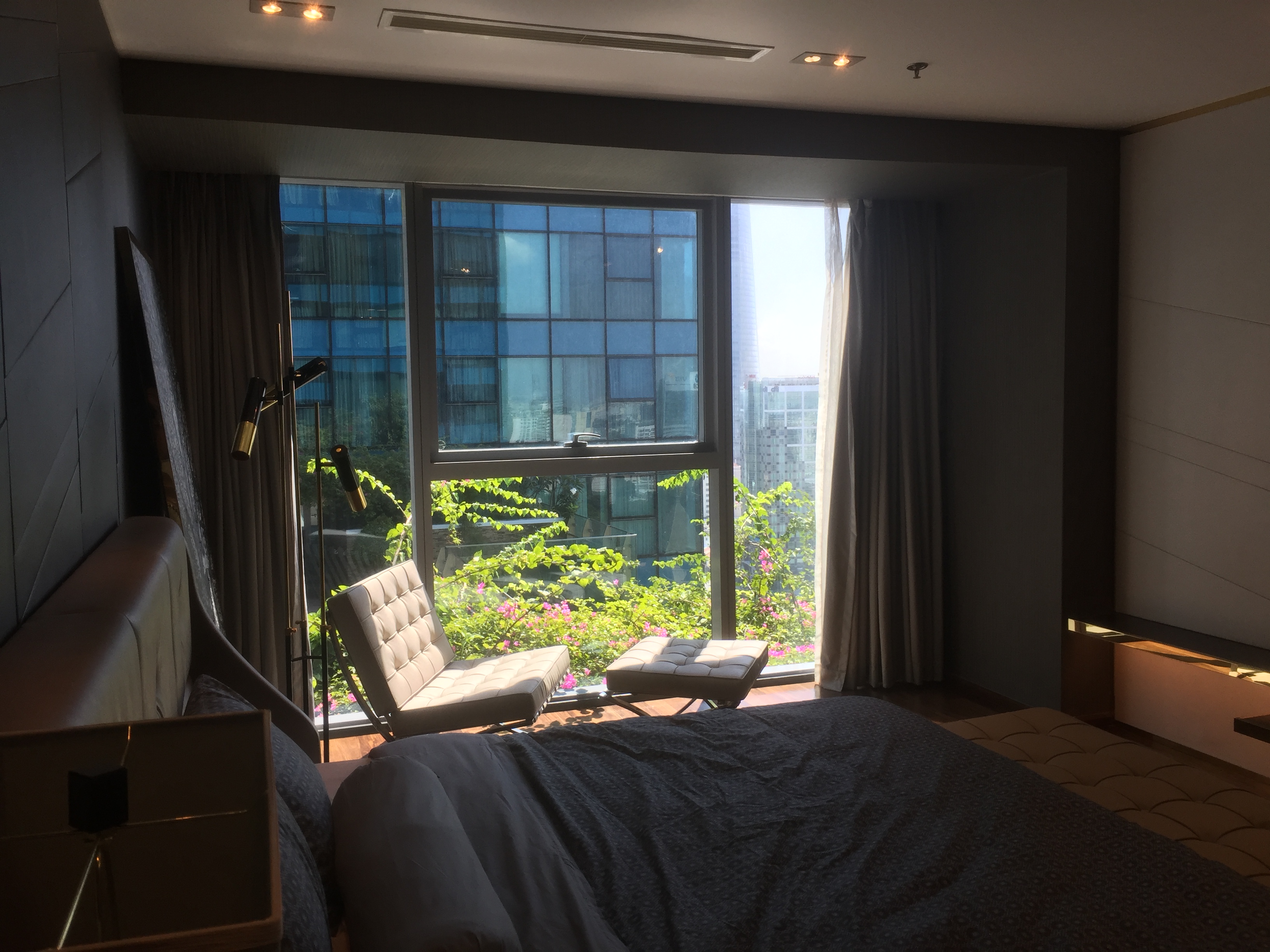 Penthouses - Vincom Đồng Khởi  (  Sử Dụng Chất Liệu VẢI HÀN QUỐC )